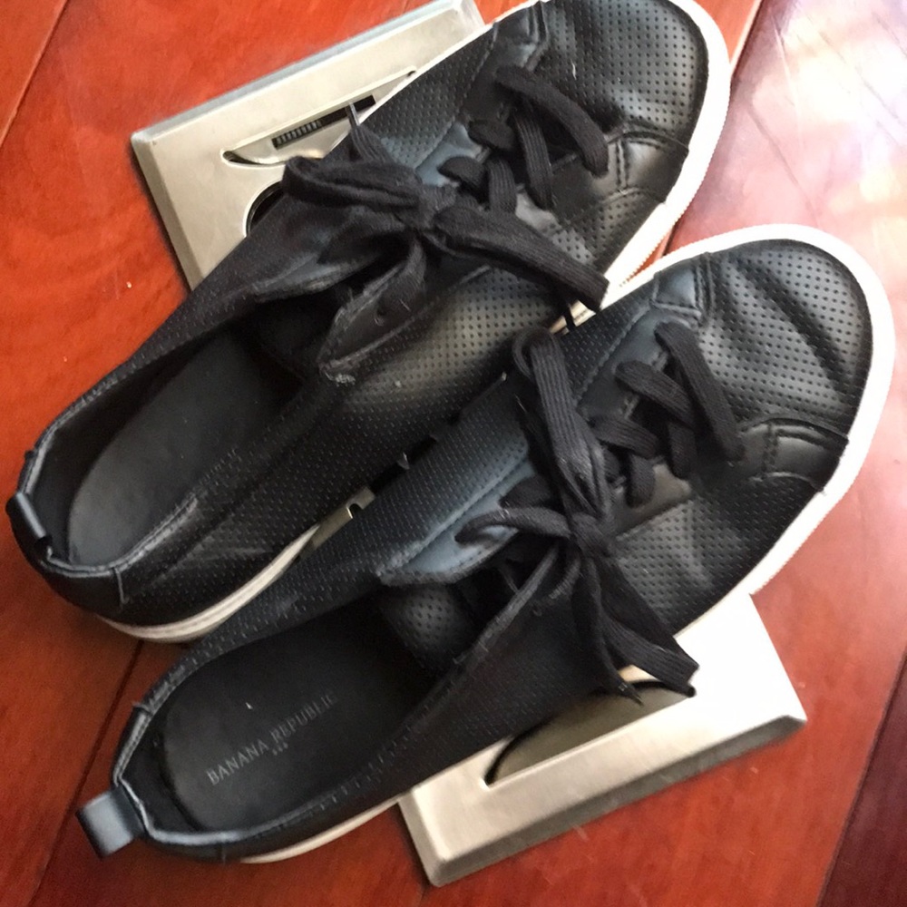 Banana republic men’s shoes